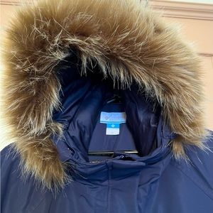 Columbia women's Little Si Insulated Omni-Tech Parka.
